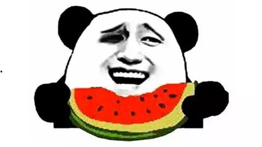 起哄的吃瓜群众,起哄吃瓜群众的狂欢现场